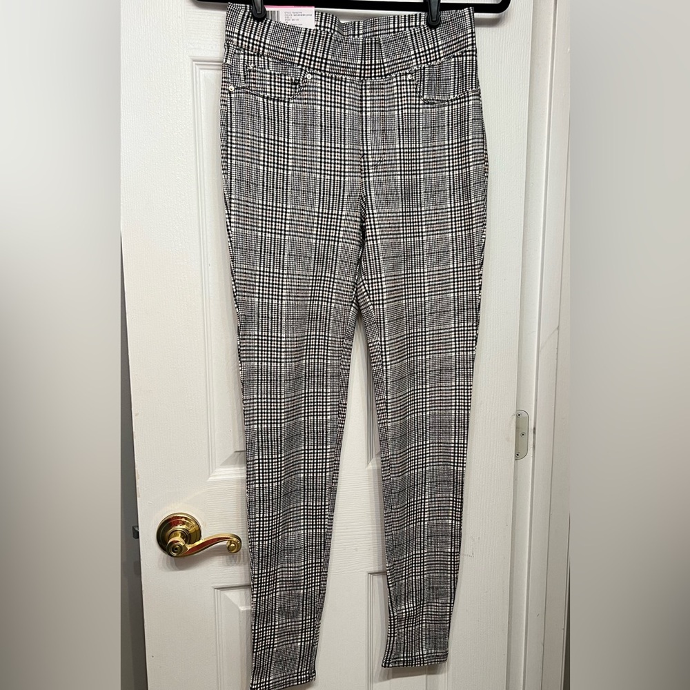 Seven7 Women’s  Gray Plaid Dress Pants